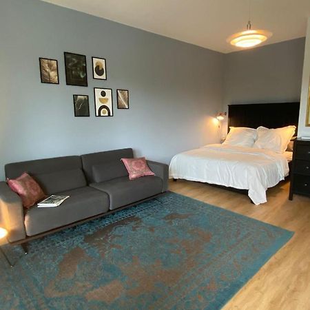 Beautiful Apartment With Balcony Berlin Exterior foto