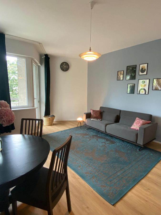 Beautiful Apartment With Balcony Berlin Exterior foto